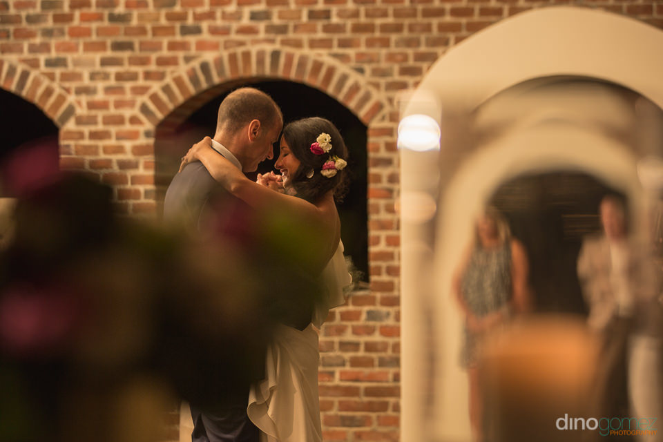 First Dance At Flora Farm By Photographer In Mexico Dino Gomez