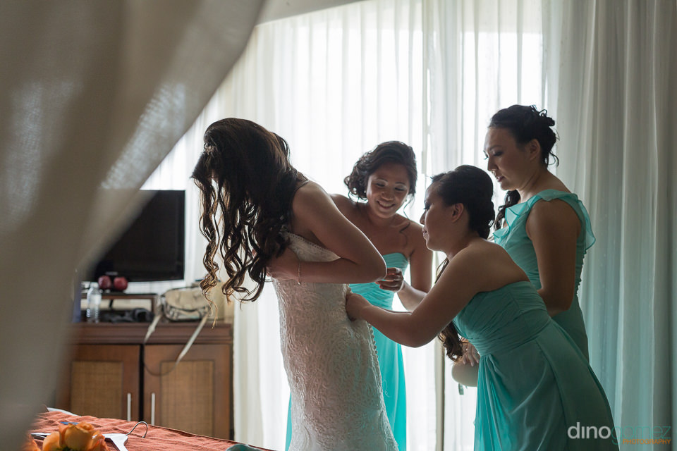 Bride In Dreams Riviera Cancun Room Photographers In Mexico
