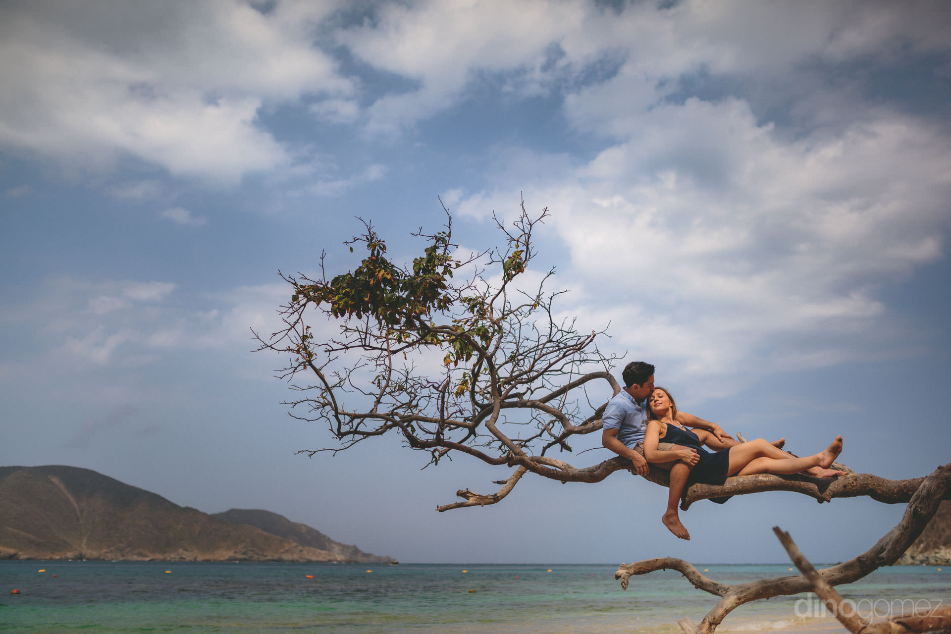 destination wedding location tayrona national park colombia with