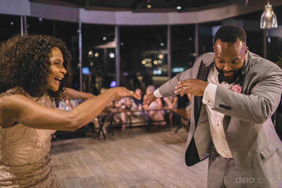 Cool Dancing Moves Off The Groom - Kimber & Julius' Warmsley Wedding