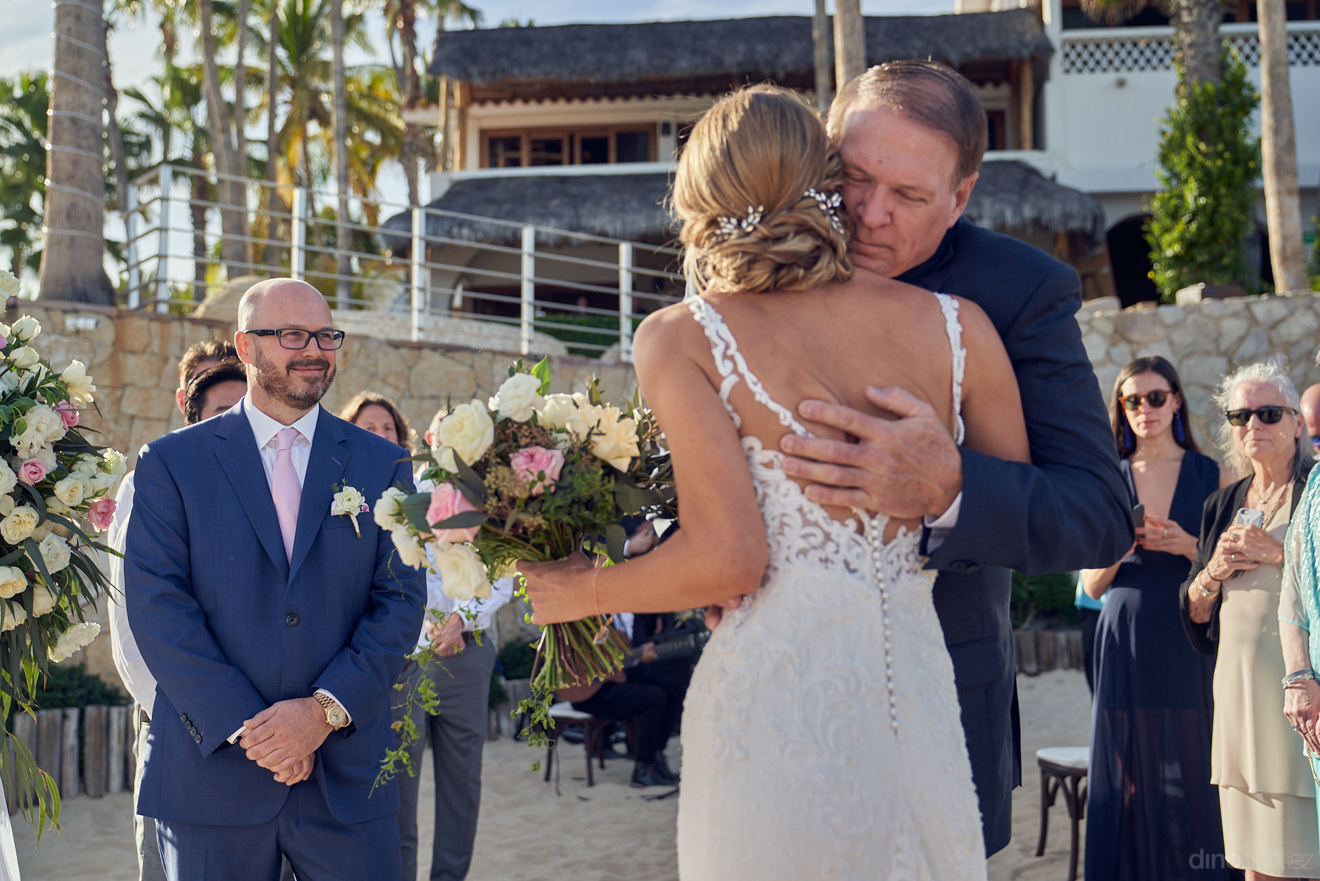 Los Cabos Wedding Videographer And Photographer Together - Mm Los Cabos Wedding Videographer And Photographer Together - Mm