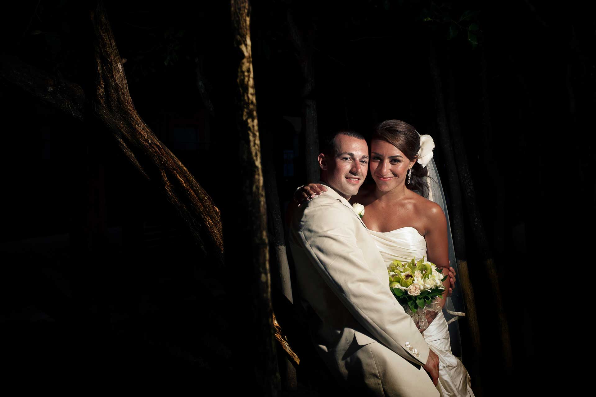 Ashley & Ryan Wedding Review Photo Photographer in Cabo
