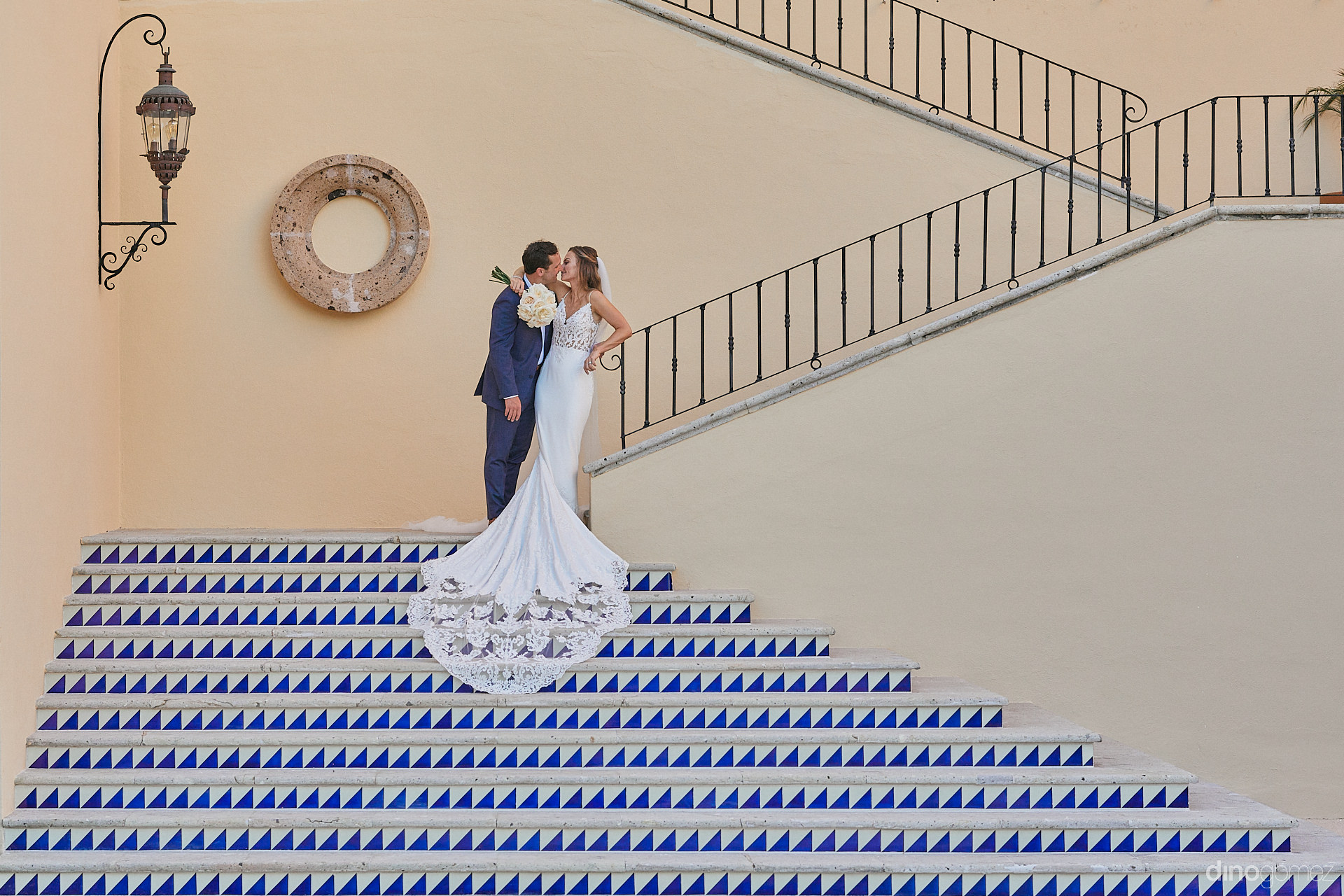 professional videographer cabo san lucas - Luxury Wedding Photographer in Cabo Dino Gomez - C&T