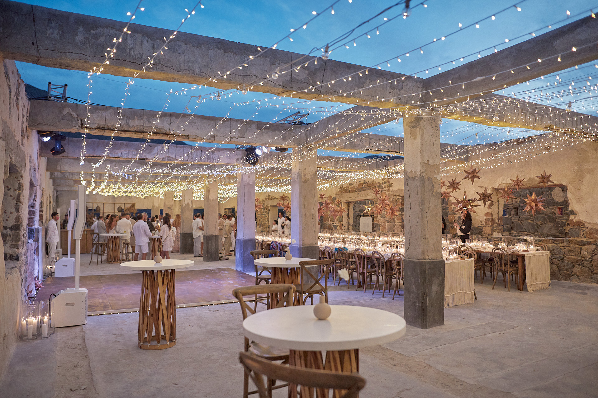 Unveiling the Hidden Gems: Unique Wedding Venues in Cabo for Eco-Conscious Couples